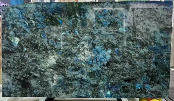 GRNT - 050 - Labradorite - Image 2
