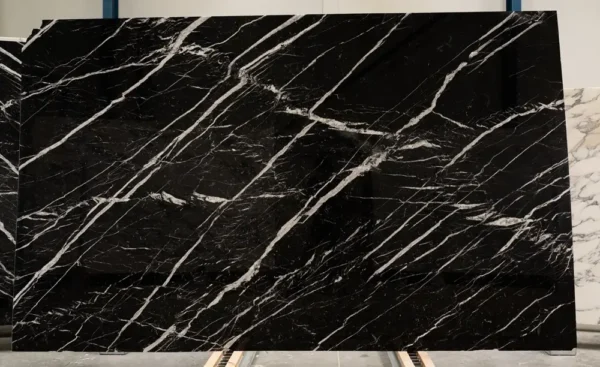 MRBL055 - Nero Marquina Thick Vein - Image 3